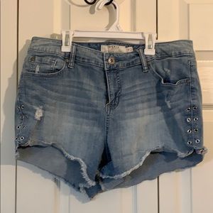 Torrid Jean Shorts size 16